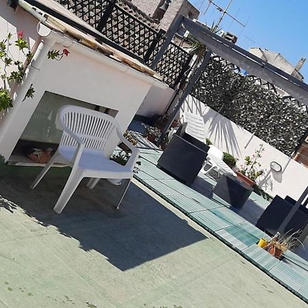 Rosa'S Apartment With Terrace Cagliari Exterior foto